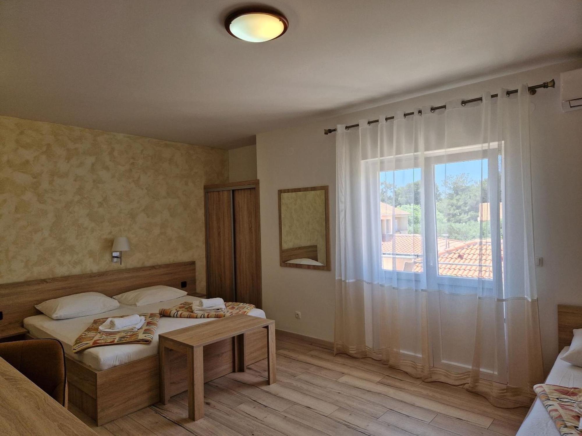 Apartment And Rooms Amenka 诺瓦利娅 外观 照片