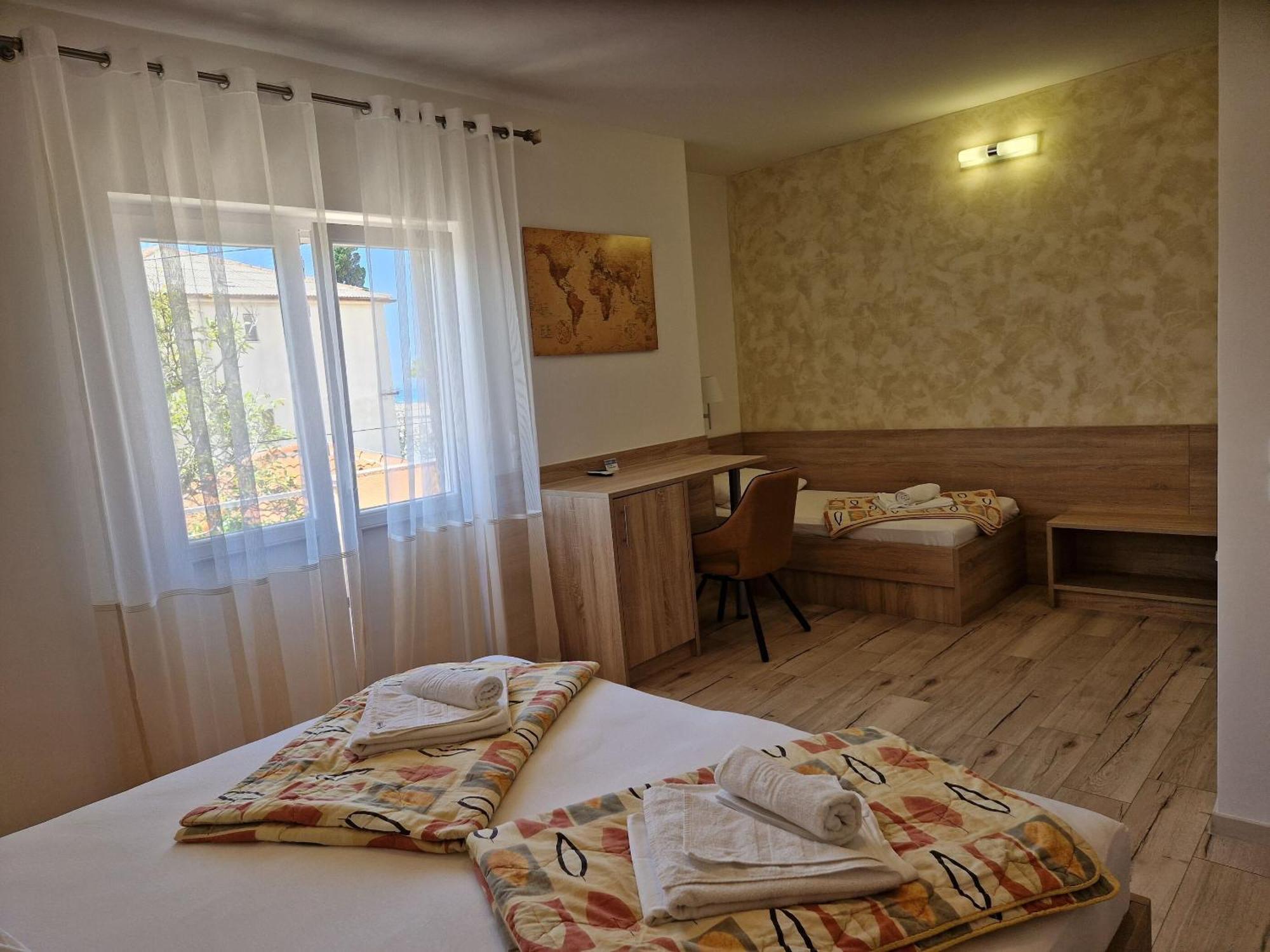 Apartment And Rooms Amenka 诺瓦利娅 外观 照片
