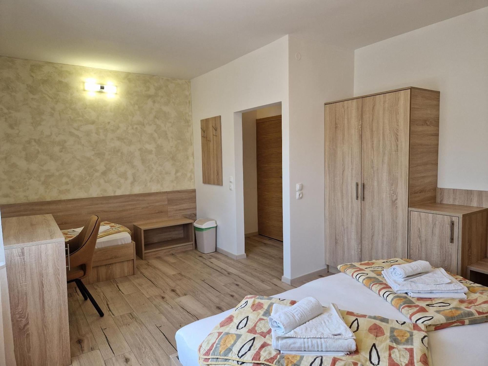 Apartment And Rooms Amenka 诺瓦利娅 外观 照片
